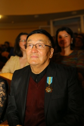 Народный артист РК, профессор Базаргали Ажиевич