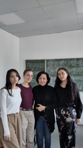 A student from Zurich has completed her studies at the Kazakh Conservatory