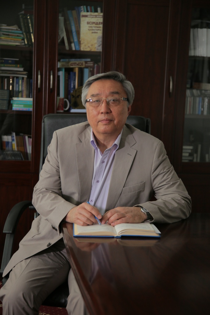 Раимбергенов.jpg Раимбергенов.jpg